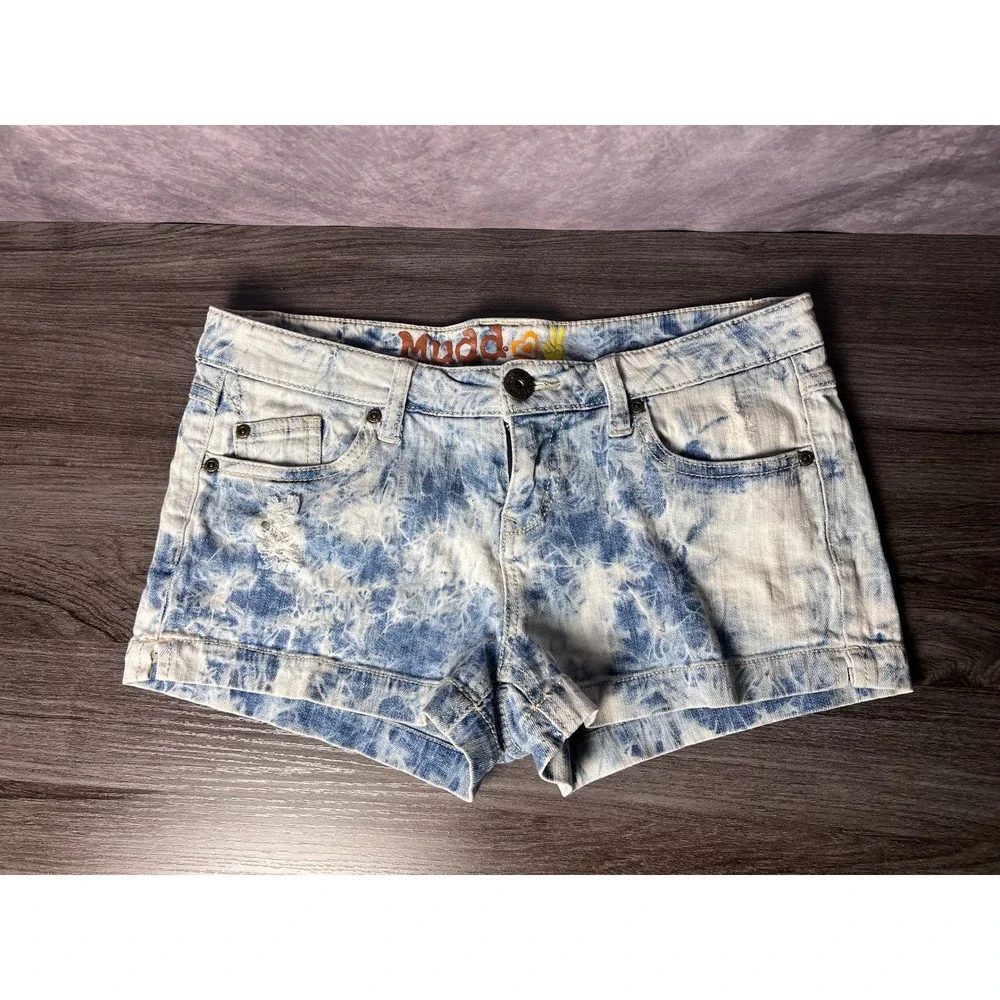 Vintage Y2K Mudd Acid Wash Denim Shorts Low Rise Size 9 Distressed - Picture 1 of 7